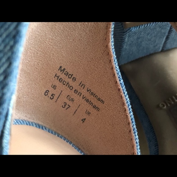 Shoes - Picture 3 of 5